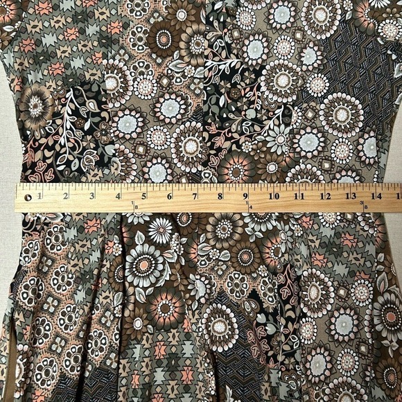 Northstyle Brown Multicolored Fit and Flare Short Sleeve Floral Dress Size 6 - Picture 12 of 15